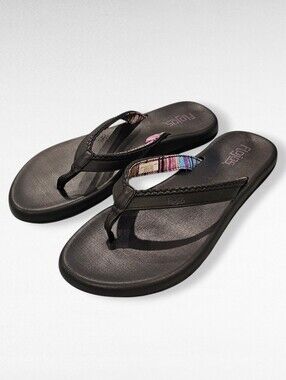 Flojos Women's Black Flip Flops Size 10